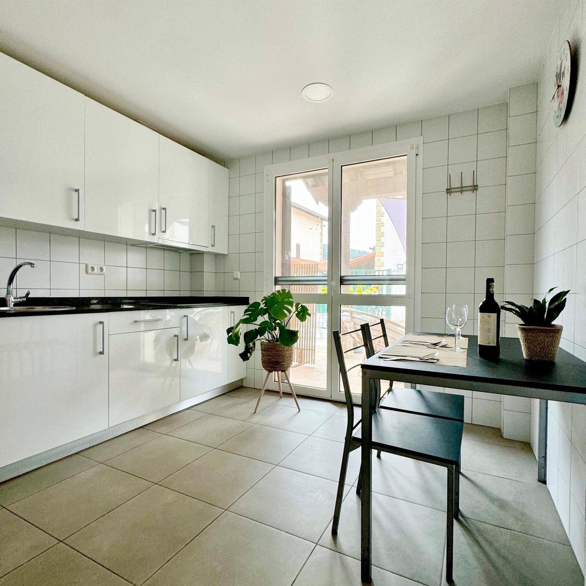 Albergue San Nicolas Larrasoana Екстериор снимка