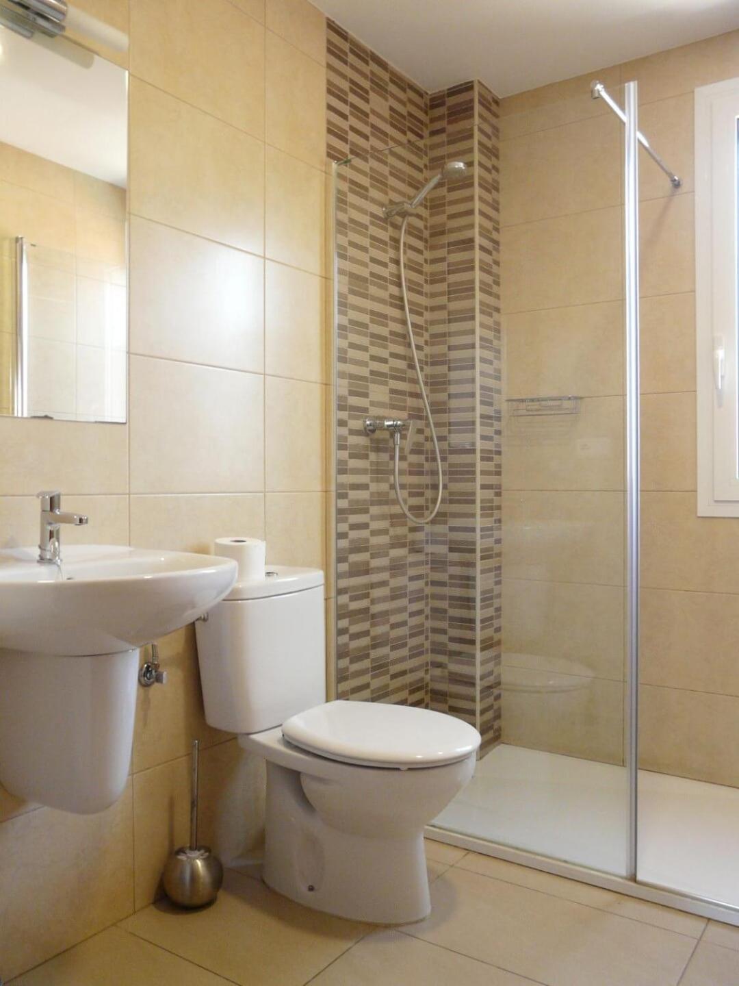 Albergue San Nicolas Larrasoana Екстериор снимка